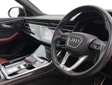 Audi SQ8 Image 6