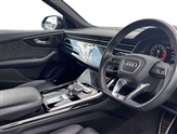 Audi SQ8 Image 6
