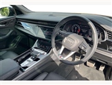 Audi SQ8 Image 6