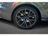 Audi SQ8 Image 5