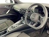 Audi TT Image 6