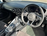 Audi TT Image 6