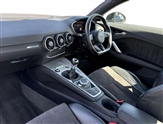 Audi TT Image 2