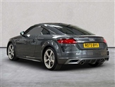Audi TT Image 2