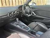 Audi TT Image 2