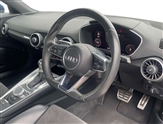 Audi TT Image 6