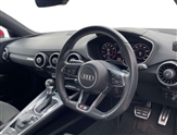 Audi TT Image 6