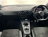 Audi TT Image 5