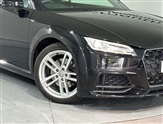 Audi TT Image 2