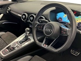 Audi TT Image 6