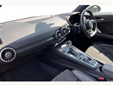 Audi TT Image 2