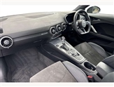 Audi TT Image 2