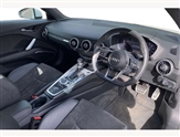 Audi TT Image 6