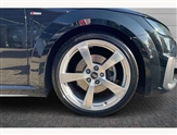 Audi TT Image 5