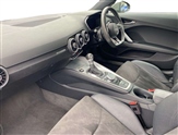 Audi TT Image 2