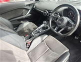 Audi TT Image 6