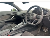 Audi TT Image 6