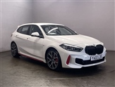 BMW 1 Series Image 2
