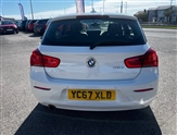 BMW 1 Series Image 6