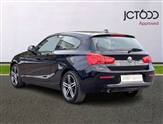 BMW 1 Series Image 3