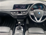 BMW 1 Series Image 4