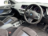 BMW 1 Series Image 6