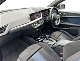 BMW 1 Series Image 2