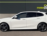 BMW 1 Series Image 6