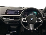 BMW 1 Series Image 6