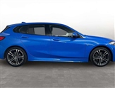 BMW 1 Series Image 3