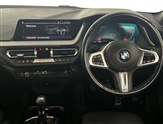 BMW 1 Series Image 6