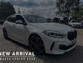 BMW 1 Series Image 1