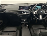 BMW 1 Series Image 5