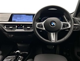 BMW 1 Series Image 6