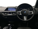 BMW 1 Series Image 6
