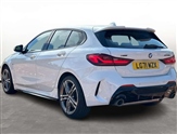 BMW 1 Series Image 2