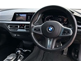 BMW 1 Series Image 6