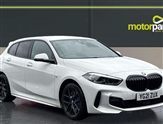 BMW 1 Series Image 1