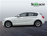 BMW 1 Series Image 6