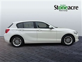 BMW 1 Series Image 2