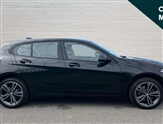 BMW 1 Series Image 2