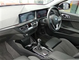 BMW 1 Series Image 2