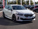 BMW 1 Series Image 1