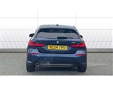 BMW 1 Series Image 6