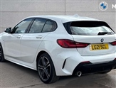 BMW 1 Series Image 2