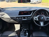 BMW 1 Series Image 4