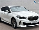 BMW 1 Series Image 1