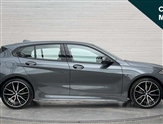 BMW 1 Series Image 2