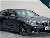 BMW 1 Series Image 1