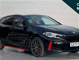 BMW 1 Series Image 1